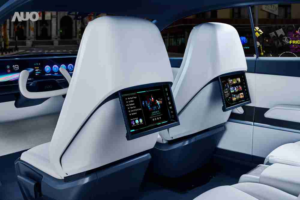 人生就是博将于CES 展示全新Smart Cockpit 2024，，，，可紧密串连使用者多元需求，，并革新座舱内部的应用和设计，，，，带来身历其境且引人入胜的视觉飨宴，，，满足驾乘人员的全方位体验